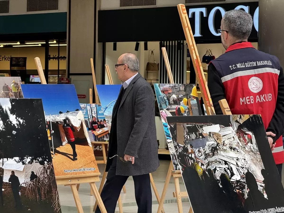 Batman İl Milli Eğitim Müdürlüğü, deprem fotoğraf sergisi açtı