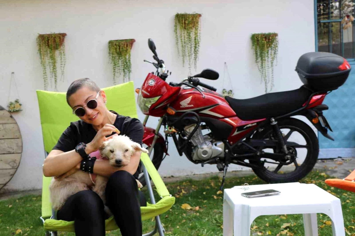 Erzincan\'da Motosiklet Tutkunu Kanser Hastası Zehra Gök Yaşamını Yitirdi