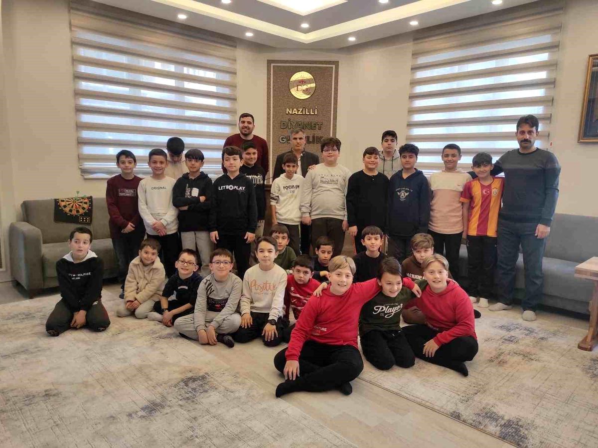 Nazilli İlçe Müftülüğü, Gençliğe Değer Ara Dönem Kampı düzenledi
