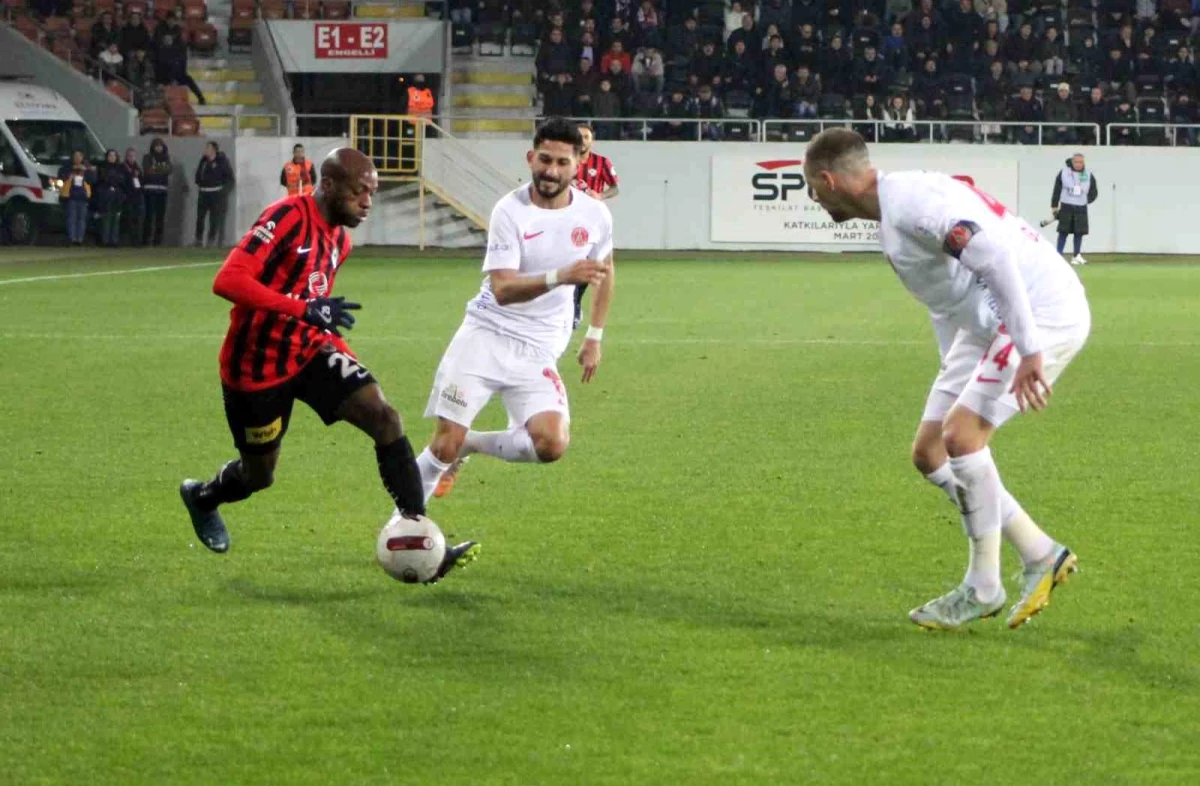 Çorum FK, Ümraniyespor\'a 1-0 mağlup oldu