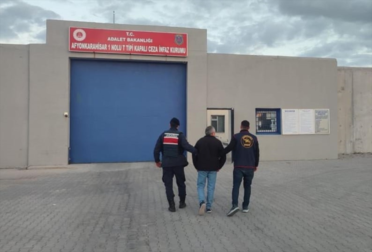 Afyonkarahisar\'da firari 3 hükümlü yakalandı