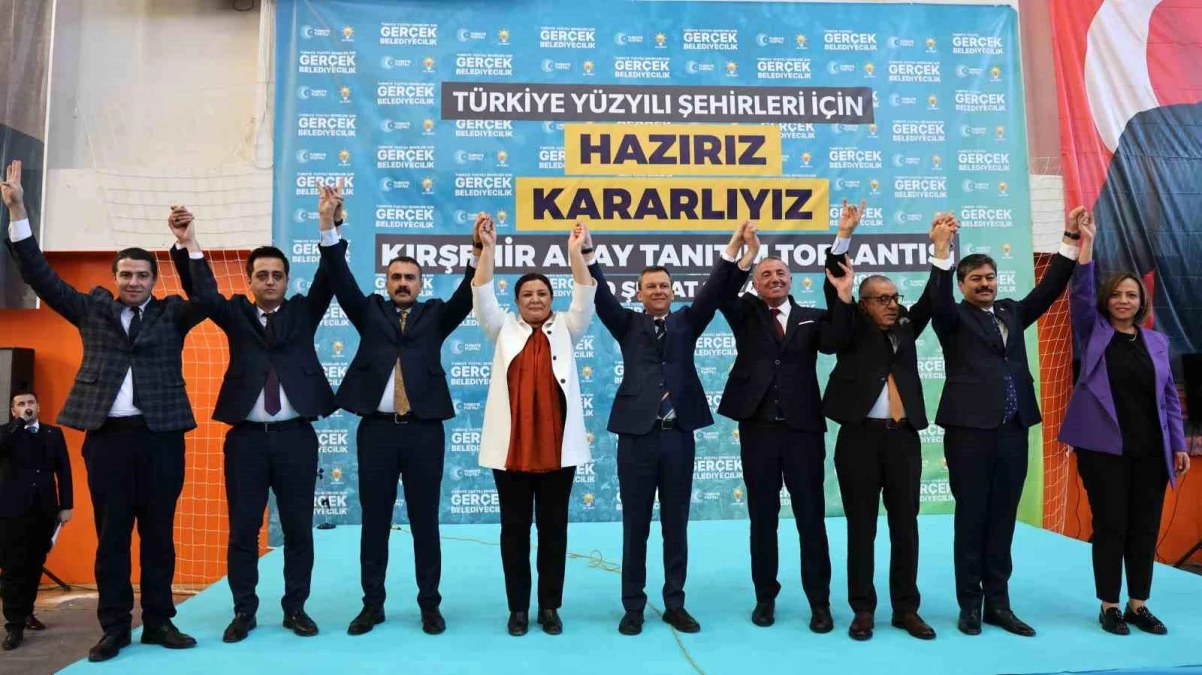 AK Parti Kırşehir İl Teşkilatı Belediye Başkan Adaylarını Tanıttı