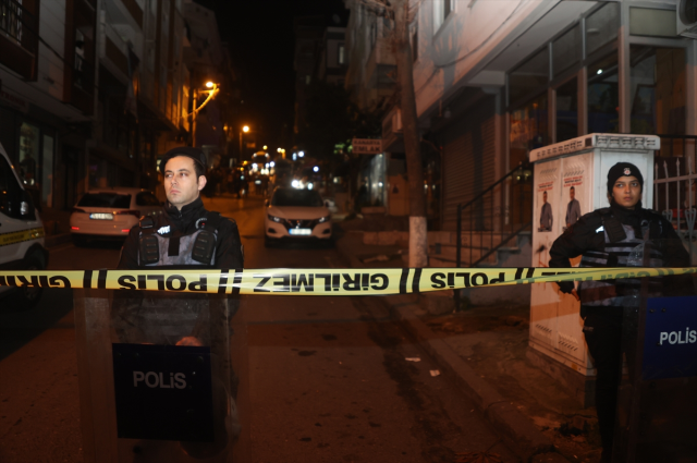 AK Partili Aziz Yeniay, silahlı saldırı anını anlattı: 20 metre mesafeden ateş edildi, salon ağzına kadar doluydu