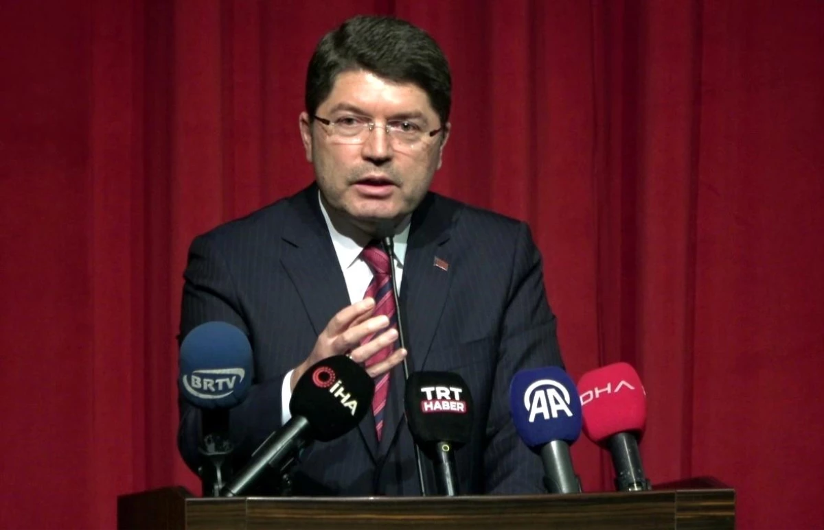 Adalet Bakanı Yılmaz Tunç, Bartın\'da deprem uyarısında bulundu