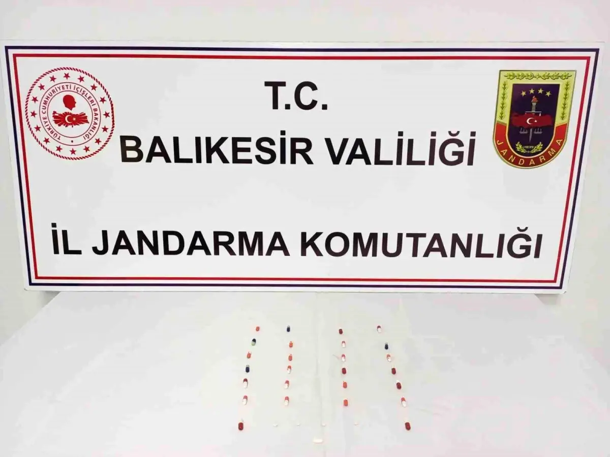 Balıkesir\'de Uyuşturucu İmalatı ve Ticareti Yapan 6 Şüpheli Yakalandı