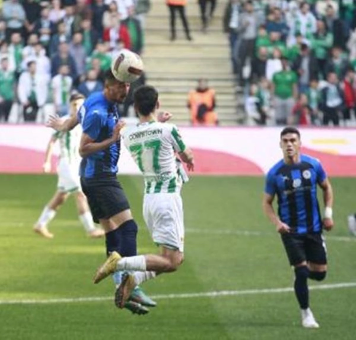 Bursaspor, Beyoğlu Yeni Çarşı ile 1-1 berabere kaldı