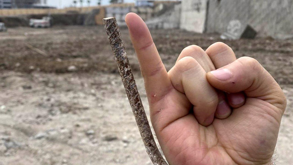 Kahramanmaraş\'ta depremde sağ kalan vatandaşın korku dolu anları