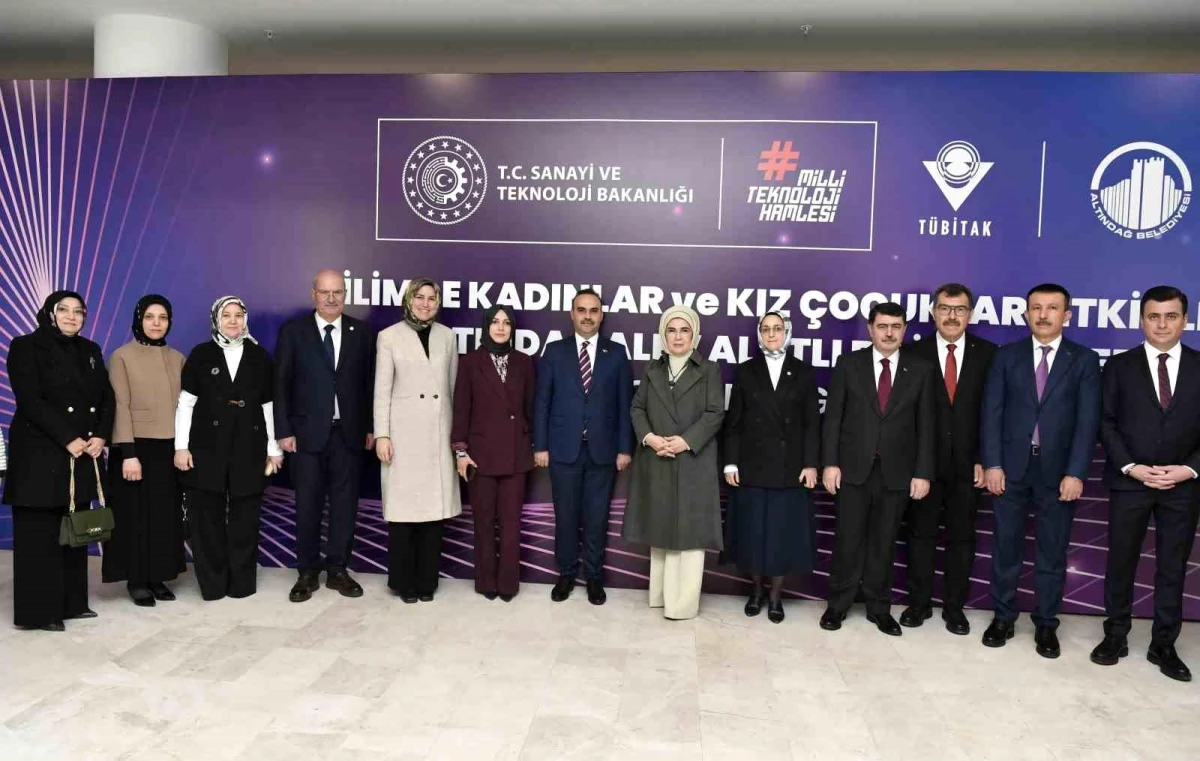 Emine Erdoğan: Kız çocuklarımızın hayalleriyle gurur duyuyorum