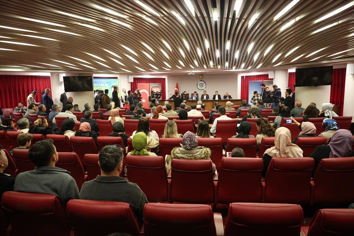 Hamza Dağ, İzmir Büyükşehir Belediye Başkan adaylığı için hazırlık yapıyor