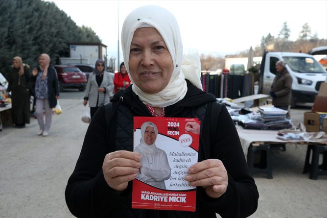 Anne ve kızı aynı mahalleden muhtar adaylığı için yarışıyor Anne ve kızı aynı mahalleden muhtar adaylığı için yarışıyor