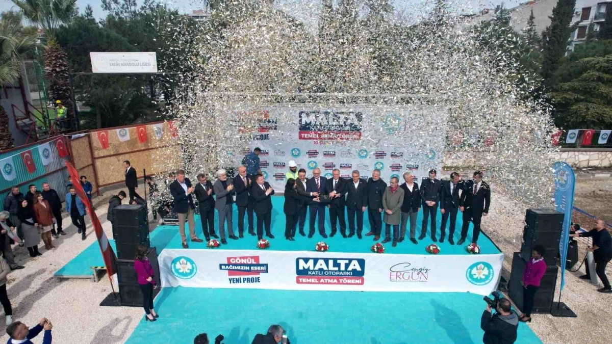 Manisa Büyükşehir Belediyesi Malta Katlı Otopark Projesi\'nin Temel Atma Törenini Gerçekleştirdi