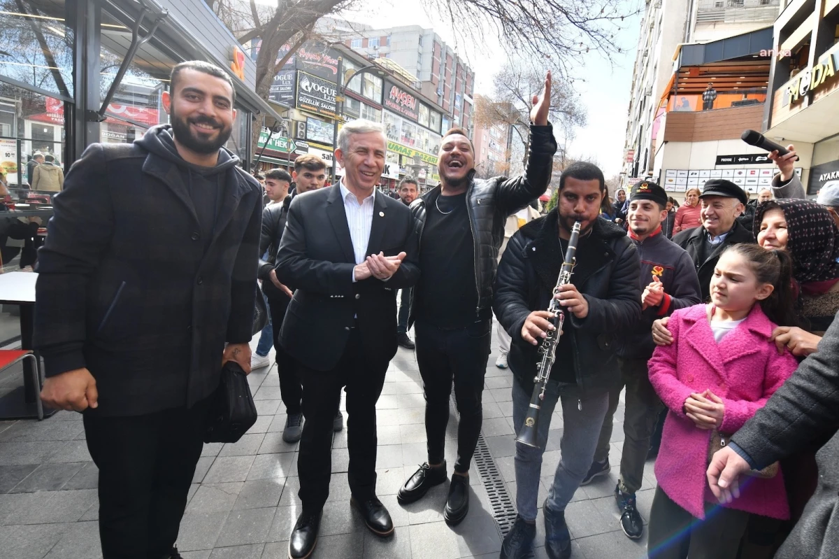 Mansur Yavaş, Kızılay İzmir Caddesi İş İnsanları Derneği Üyeleriyle Buluştu
