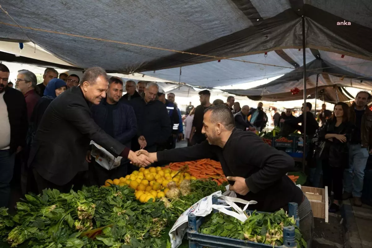 Başkan Seçer, Kiremithane Mahallesi Pazar Yeri\'ni ziyaret etti