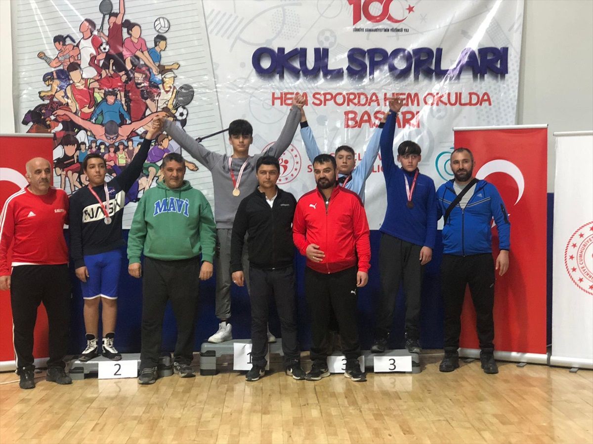 Van\'da İl Emniyet Müdürlüğü Sporcuları Türkiye Şampiyonasından Dereceyle Döndü