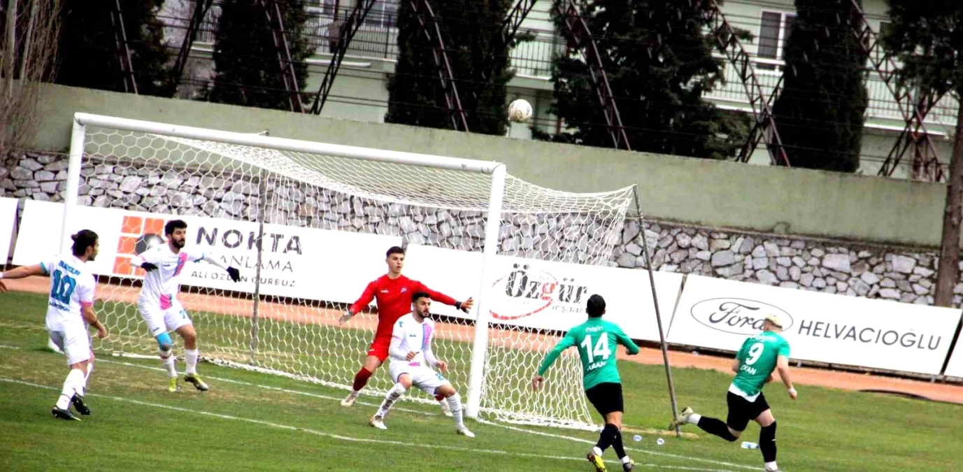 Muğlaspor, Burdur Makü Spor\'u 2-1 mağlup etti