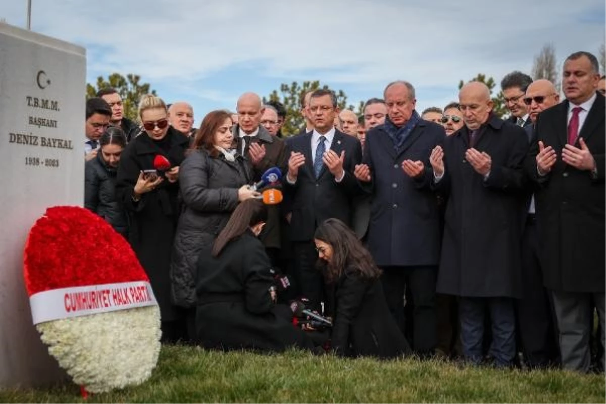 Deniz Baykal\'ın ölüm yıl dönümünde anma töreni düzenlendi