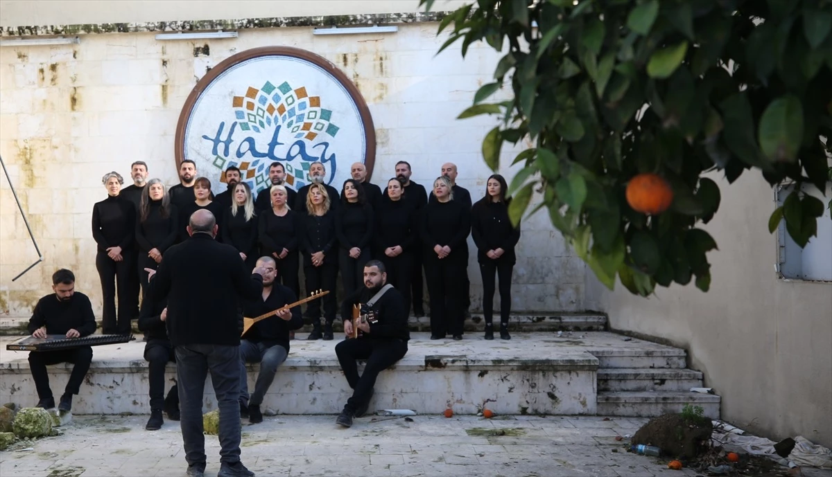 Antakya Medeniyetler Korosu, depremde kaybettiği üyelerini anma konserleri düzenliyor
