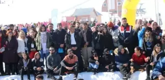 Hakkari'de Kar Festivali Devam Ediyor