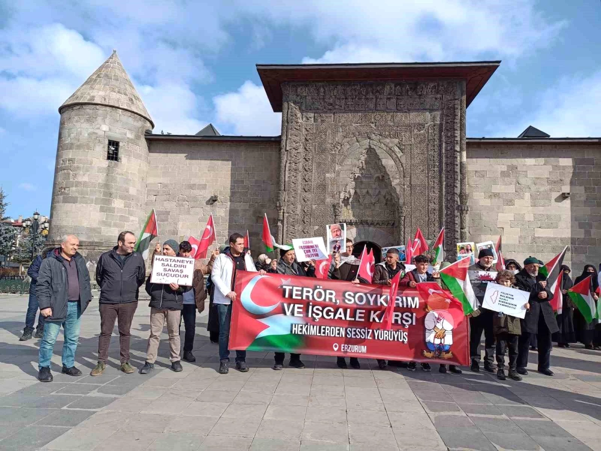 Erzurum\'da sağlık çalışanları İsrail\'in saldırılarını protesto etti