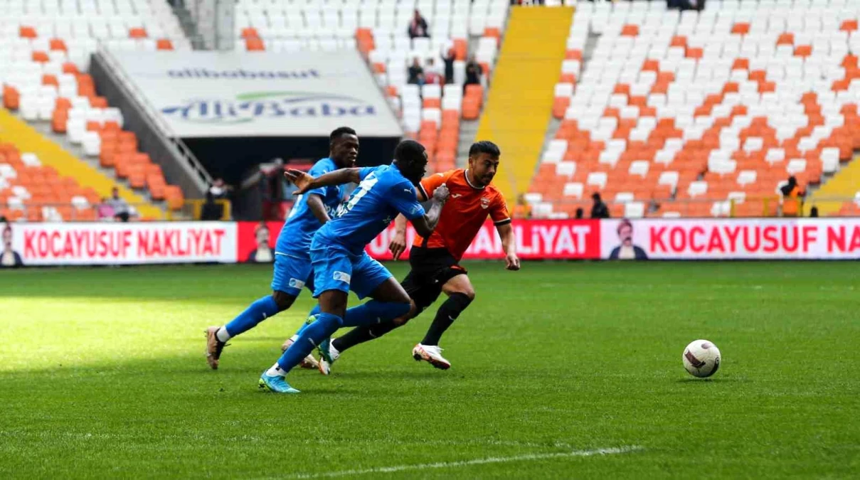 Adanaspor, Tuzlaspor\'u 2-1 yenerek galibiyetini aldı