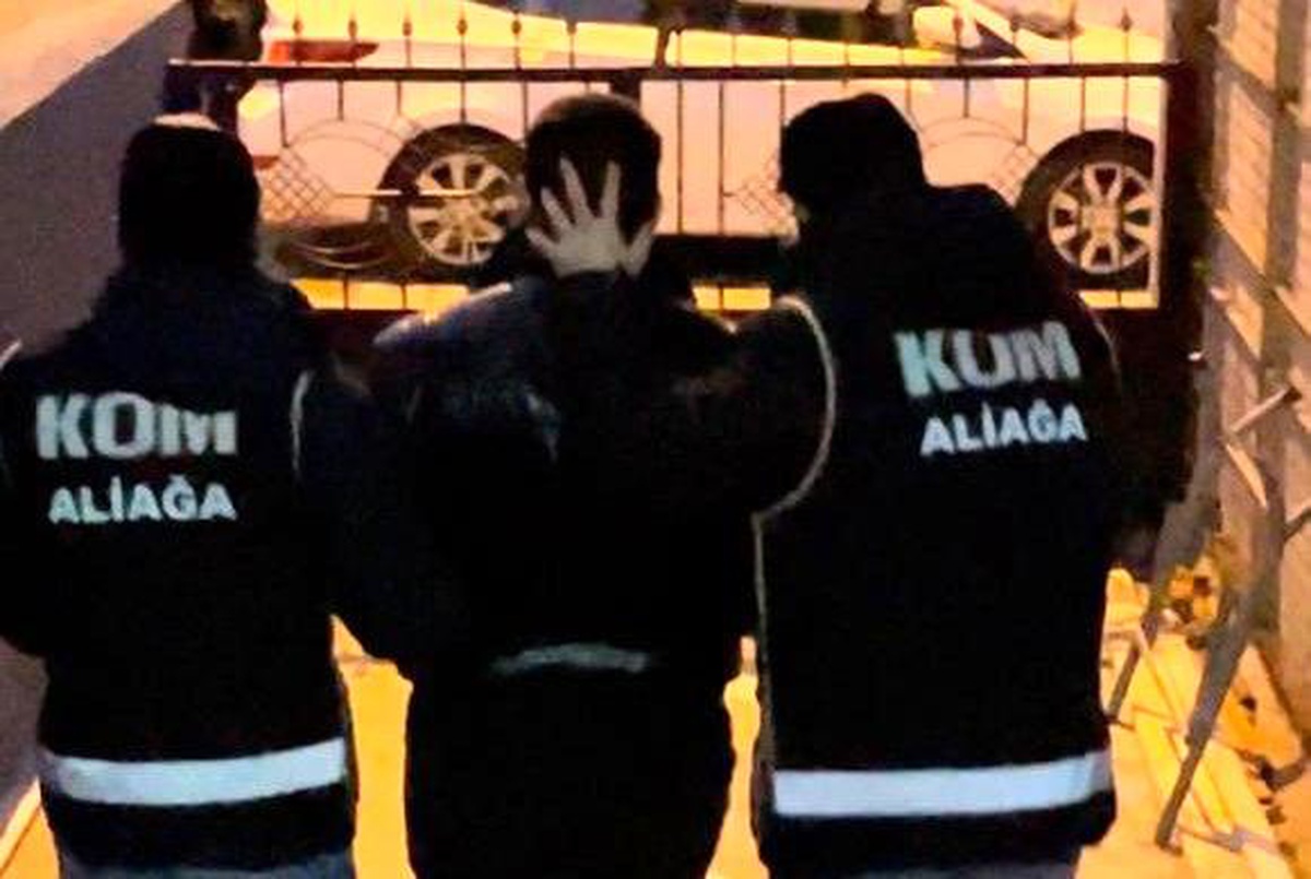 İzmir\'de 41 ayrı suçtan aranan zanlı yakalandı