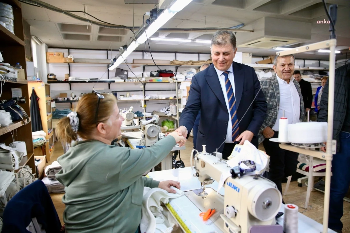 CHP İzmir Büyükşehir Belediye Başkan Adayı Dr. Cemil Tugay, Moda Tekstil Konfeksiyoncular Sitesi\'ni ziyaret etti