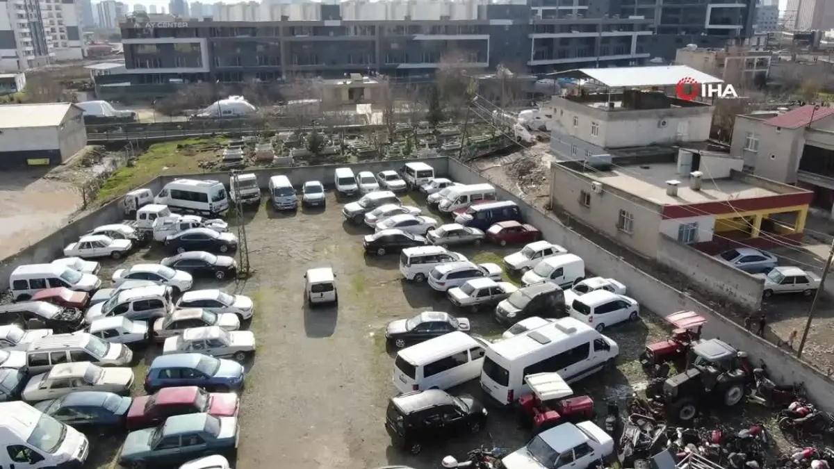 Diyarbakır\'da yedieminde 80 milyon değerindeki araçlar sahibini bekliyor
