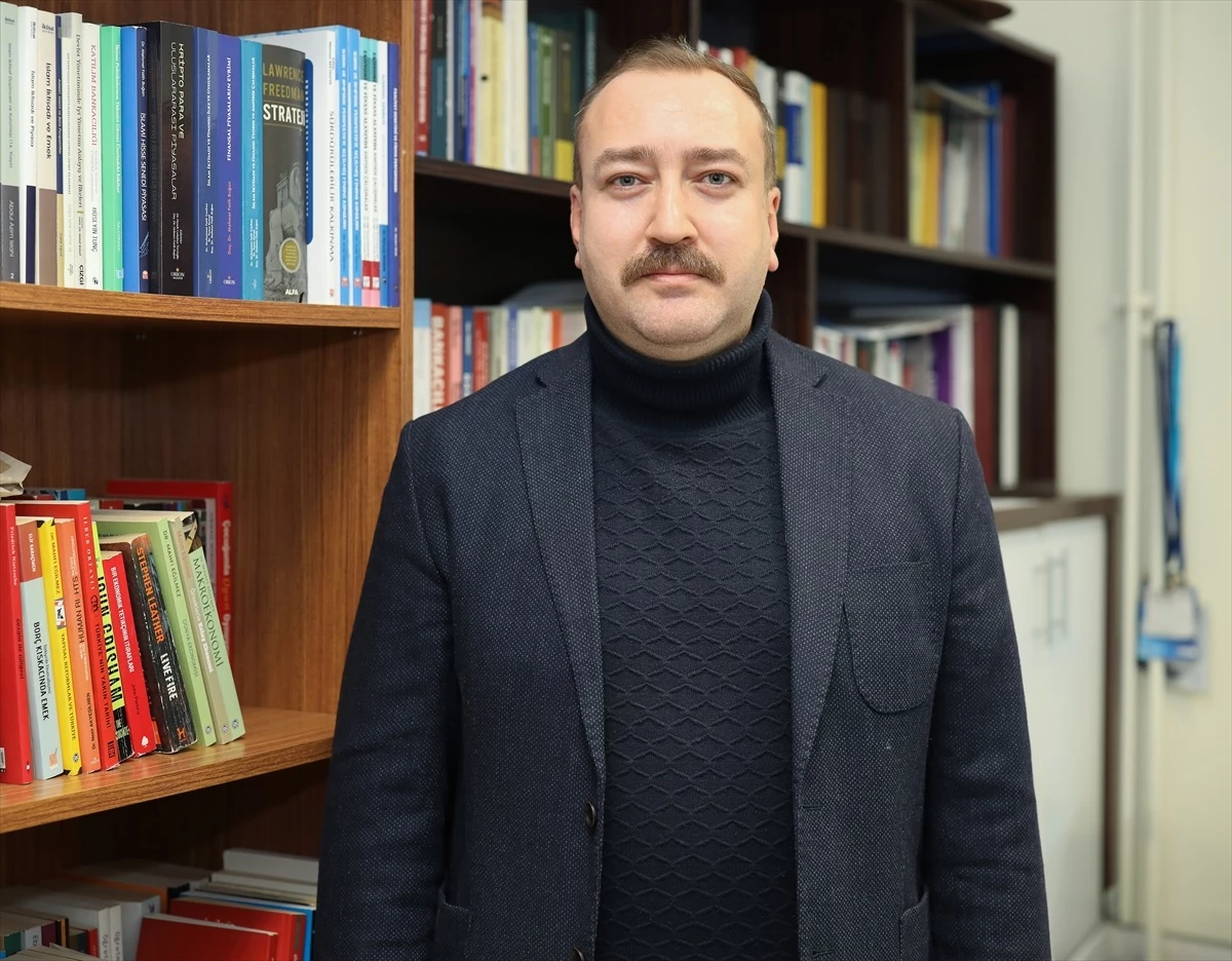 GAÜN Öğretim Üyesi Doç. Dr. Mehmet Akif Destek, RePEc platformunun başarılı ekonomistler listesinde yer aldı
