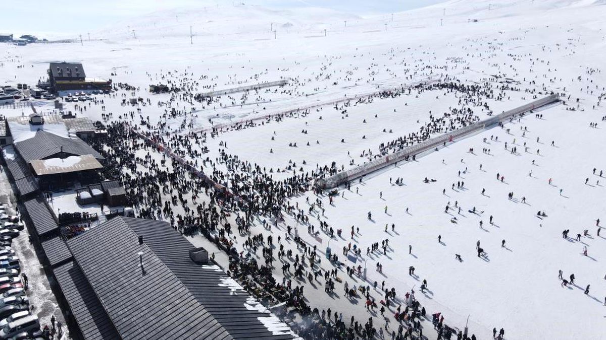 Erciyes Dağı\'na Hafta Sonunda 127 Bin Kişi Ziyaret Etti