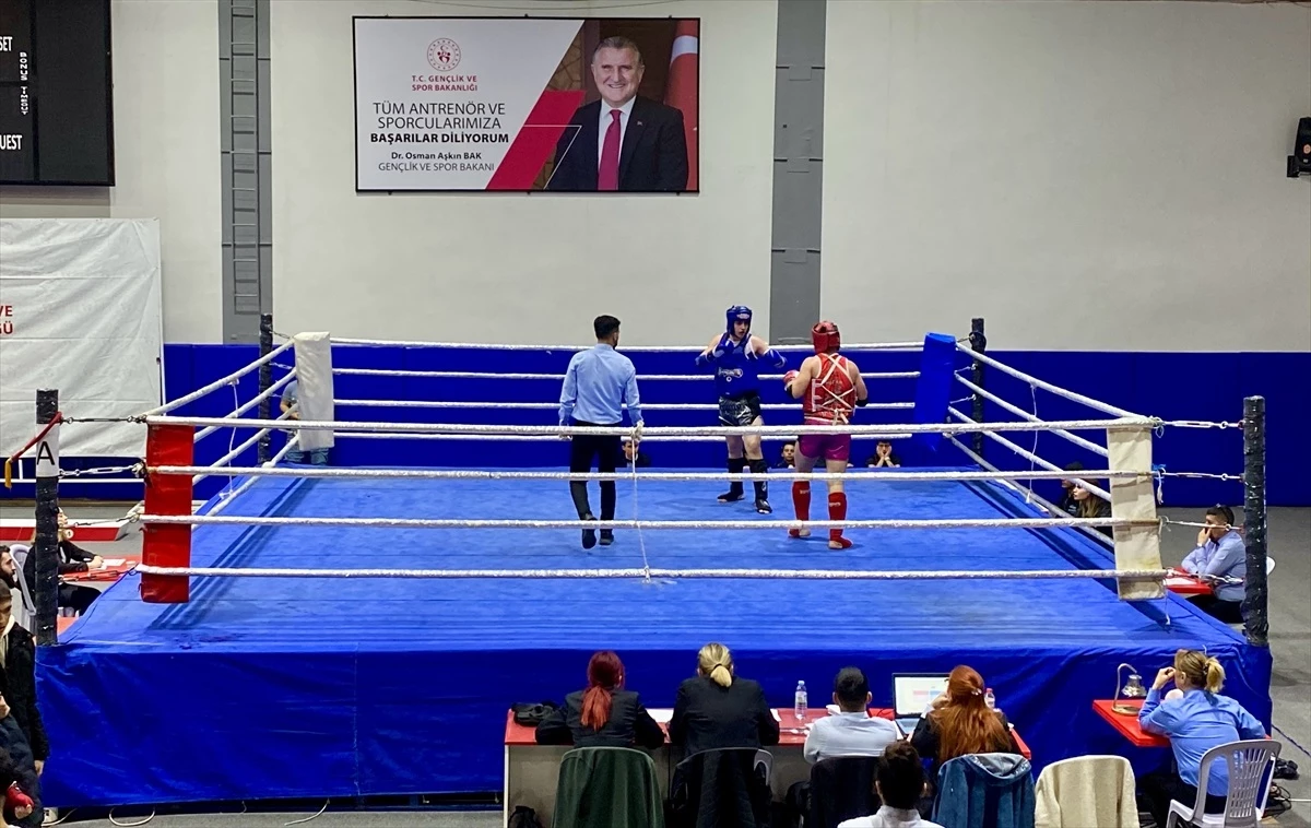 Kırşehir\'de düzenlenen Muaythai Bölge Şampiyonası sona erdi