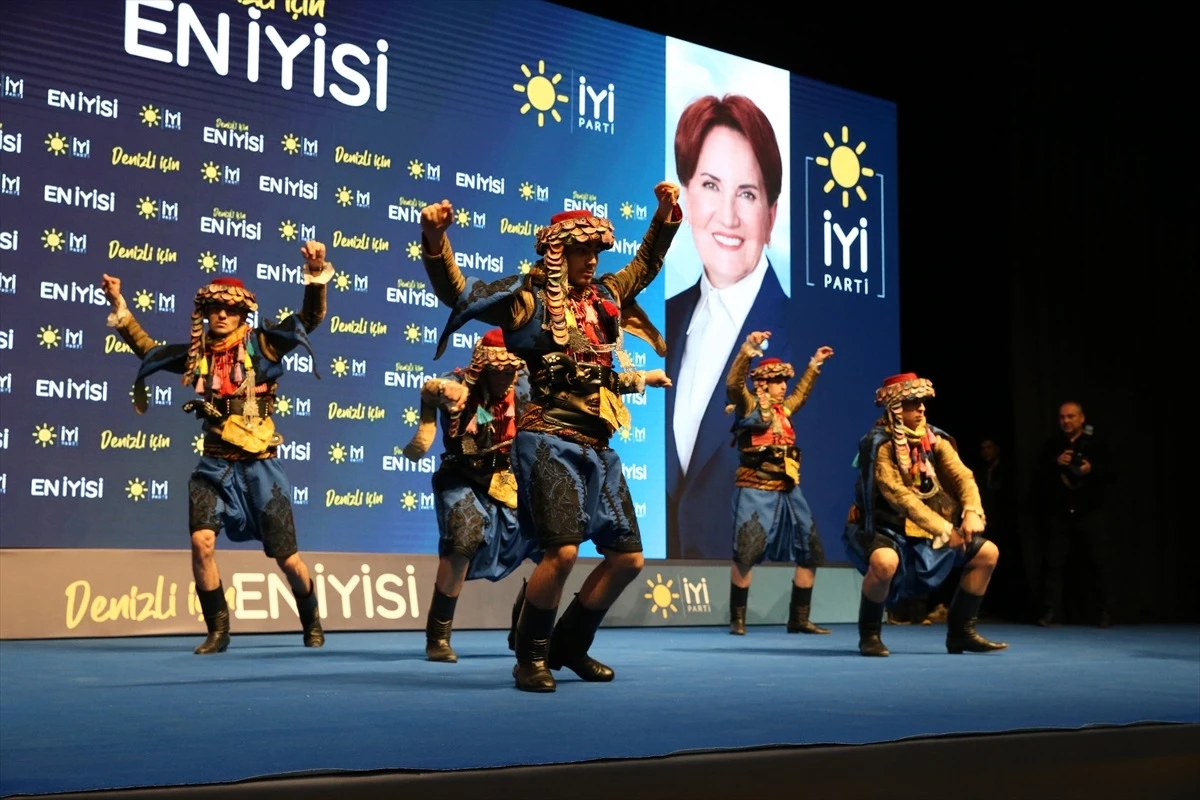 İYİ Parti, Denizli\'de belediye başkan adaylarını tanıttı