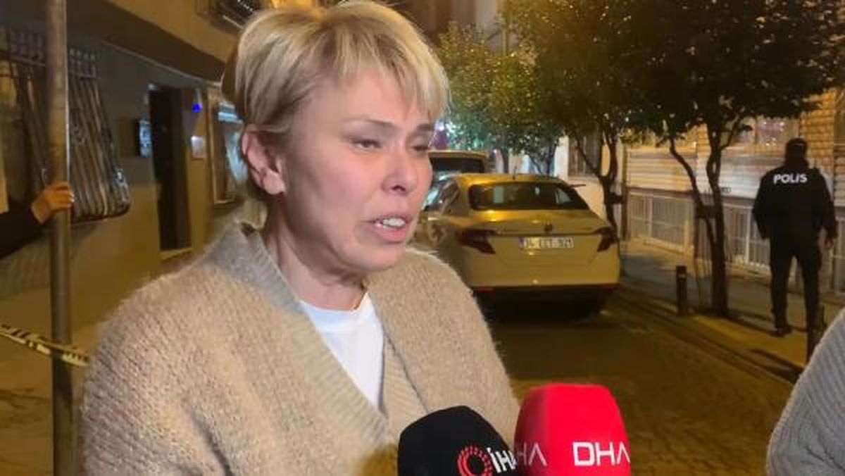 Beşiktaş\'ta evsizlerin kaldığı metruk binada yangın çıktı