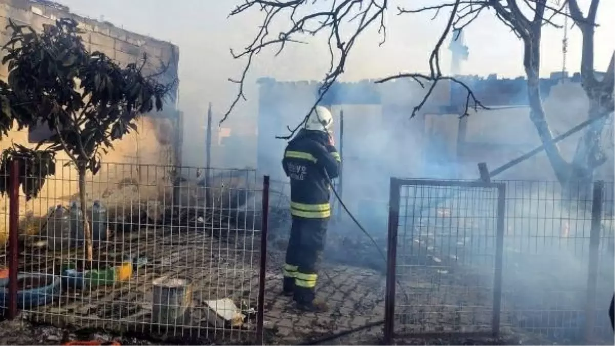 Tekirdağ'da çıkan yangında bir kişi hayatını kaybetti
