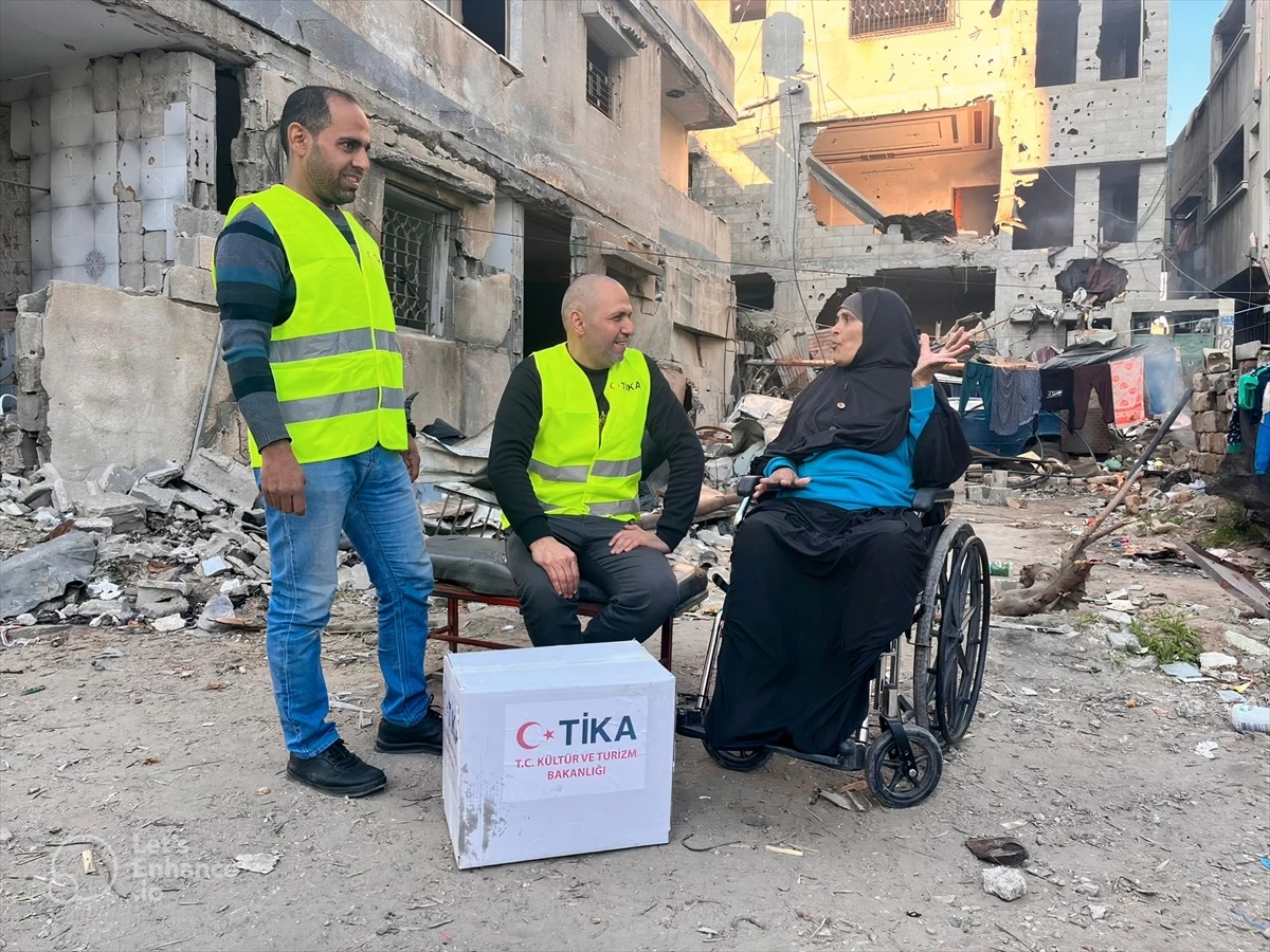 TİKA, Gazze\'deki ihtiyaç sahiplerine gıda yardımı dağıttı