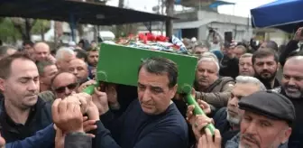 Adana Büyükşehir Belediye Başkanı Zeydan Karalar'ın özel kalem müdür vekili Samet Güdük son yolculuğuna uğurlandı