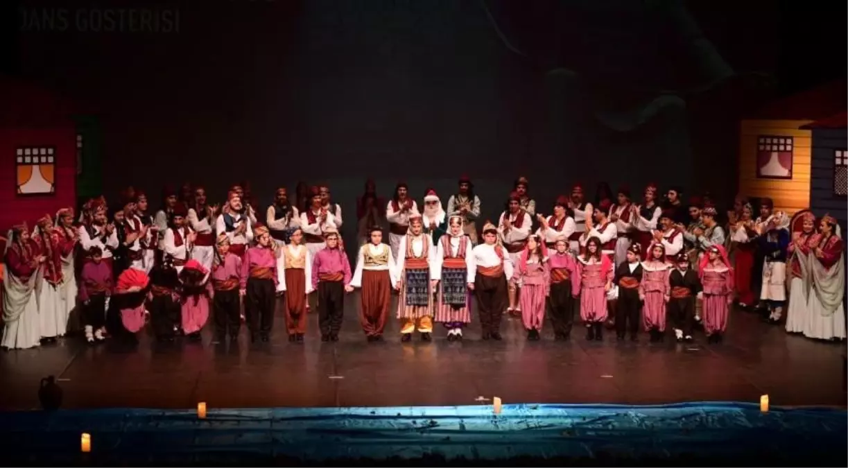 Eskişehir Anadolu Üniversitesi'nde 'Ahi Evran'ın Sesi: Esnafın Türküsü' programı düzenlendi