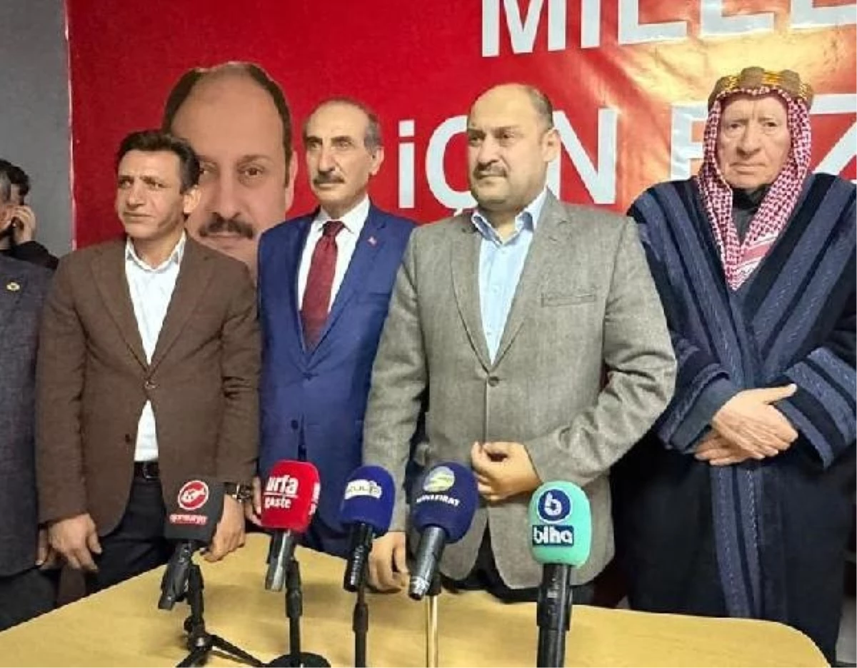 AK Partili Şanlıurfa Akçakale Belediye Başkanı Mehmet Yalçınkaya Yeniden Refah Partisi\'ne katıldı