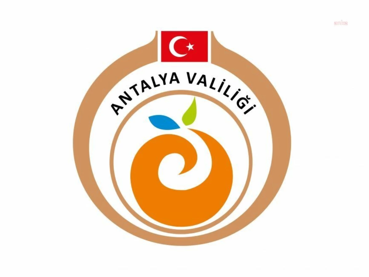 Antalya\'da olumsuz hava koşulları nedeniyle okullar tatil edildi