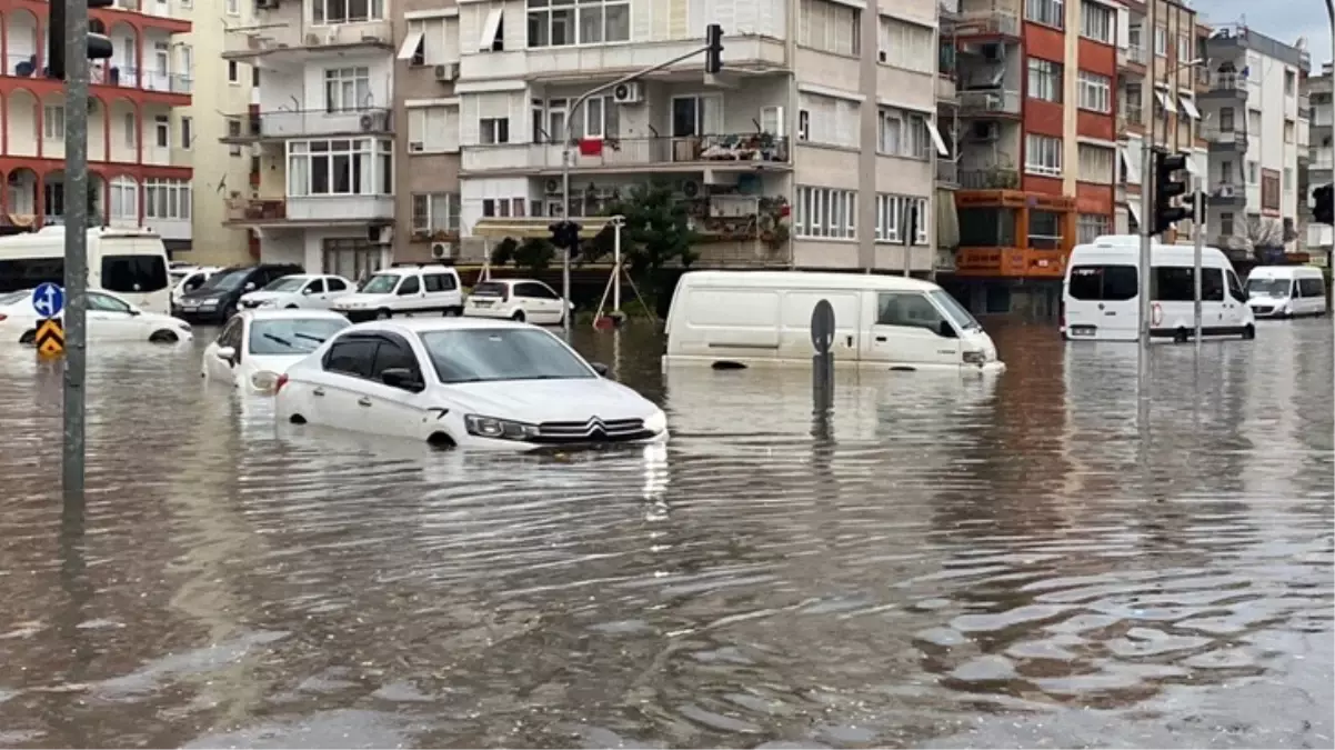 Antalya sel felaketiyle boğuşurken iki ilimize daha turuncu kodlu uyarı geldi