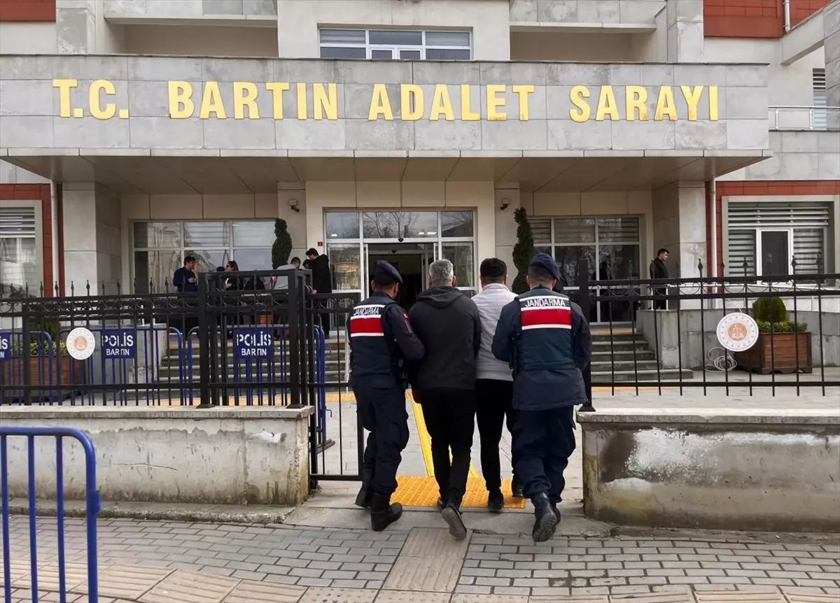 Bartın\'da köyün su motorunu çalan 3 şüpheli tutuklandı