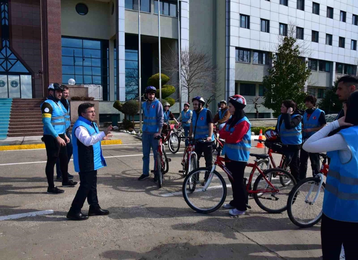 Balıkesir Üniversitesi\'nde Bisiklet Hareketliliği Etkinliği Düzenlendi