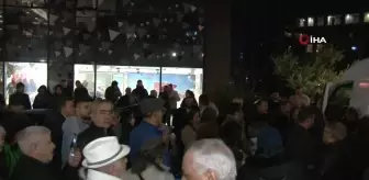 CHP'lilerin İstanbul İl Başkanlığı önündeki protestoları devam ediyor