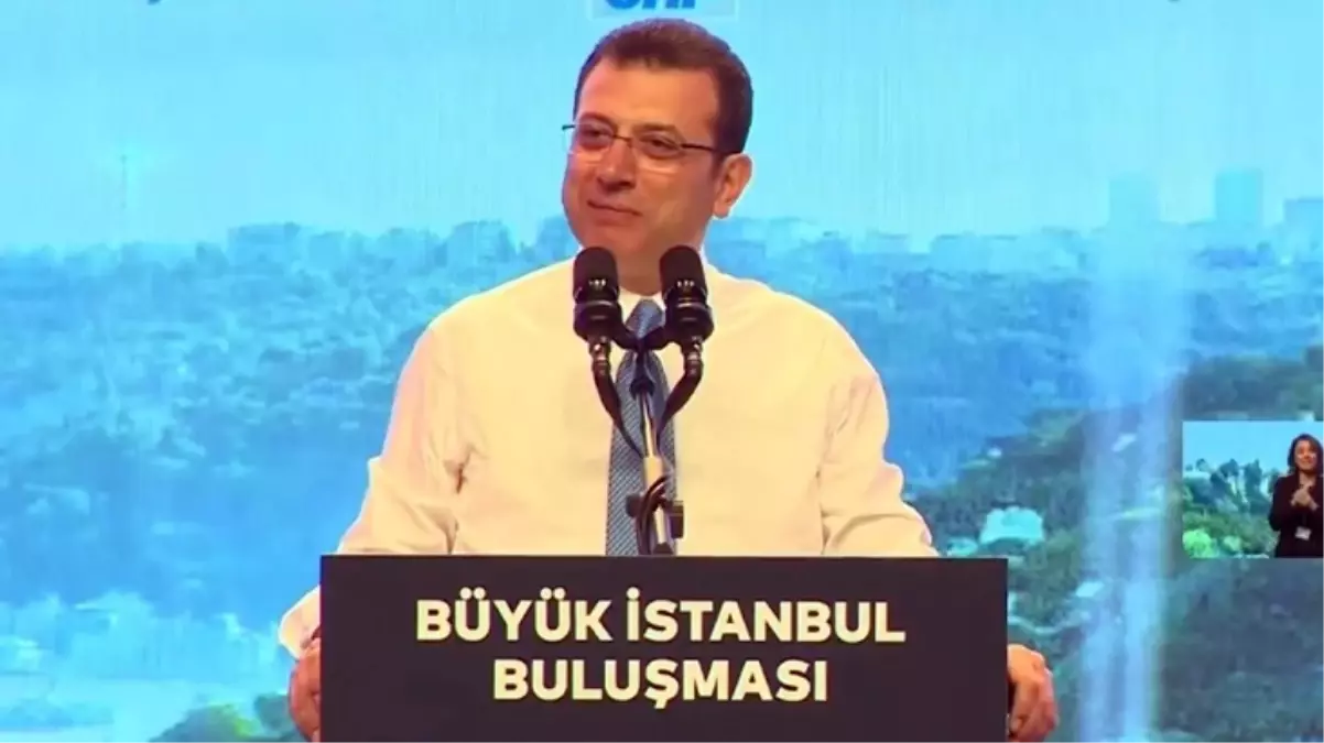 İmamoğlu, bir talimatıyla salondaki herkese ceketini çıkarttırdı