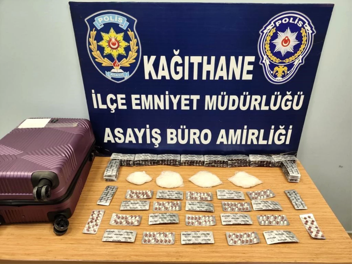 İstanbul\'da Uyuşturucu Operasyonu: 2 Şüpheli Suçüstü Yakalandı