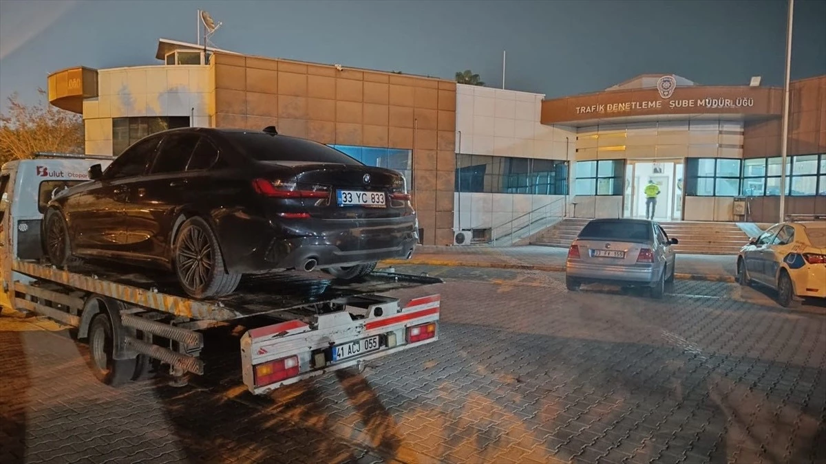 Mersin\'de Hastane Otoparkında Drift Yapan Sürücüye Yüksek Cezai İşlem
