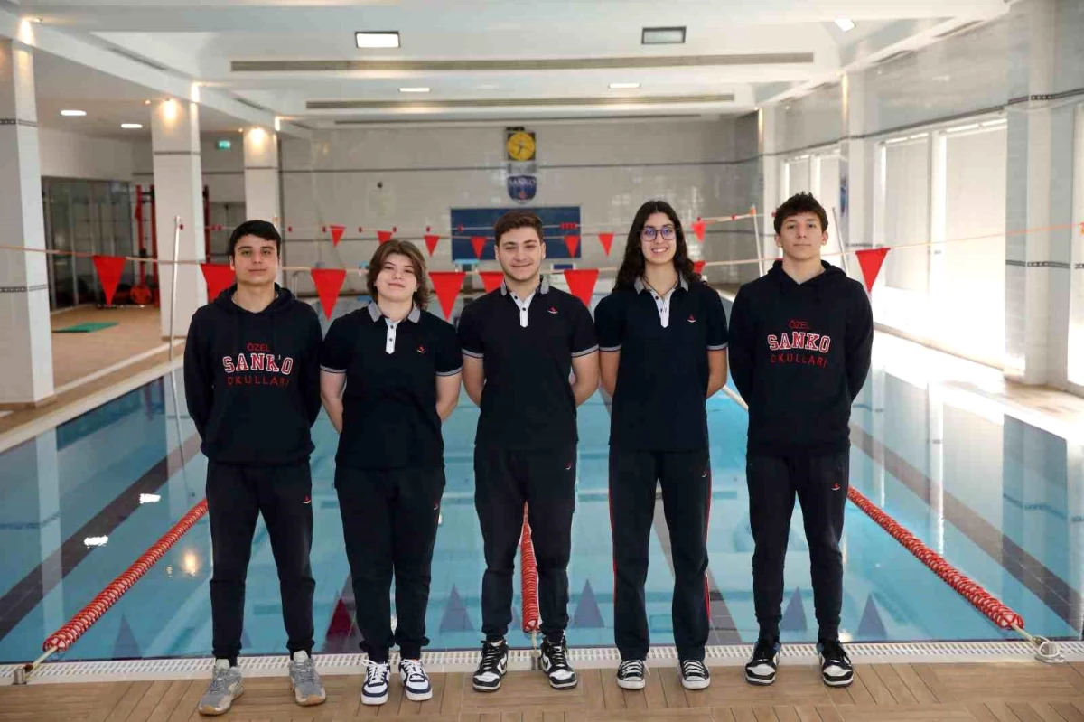 SANKO Okulları Öğrencileri Bulgaristan\'da Yüzme Yarışlarına Katılacak