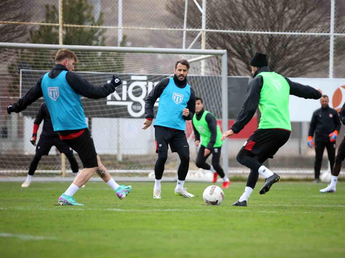Sivasspor, Hatayspor maçı için hazırlıklara başladı