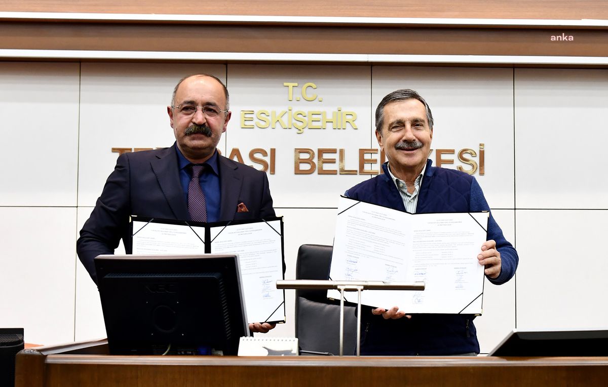 Tepebaşı Belediyesi ile Belediye İş Sendikası Arasında Maaş İyileştirme Protokolü İmzalandı