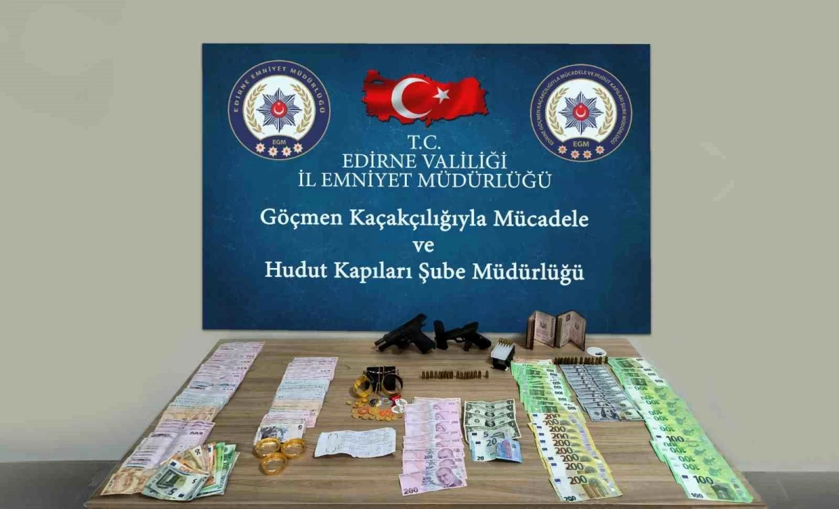 Edirne\'de Göçmen Kaçakçılığı Operasyonu: 8 Tutuklama