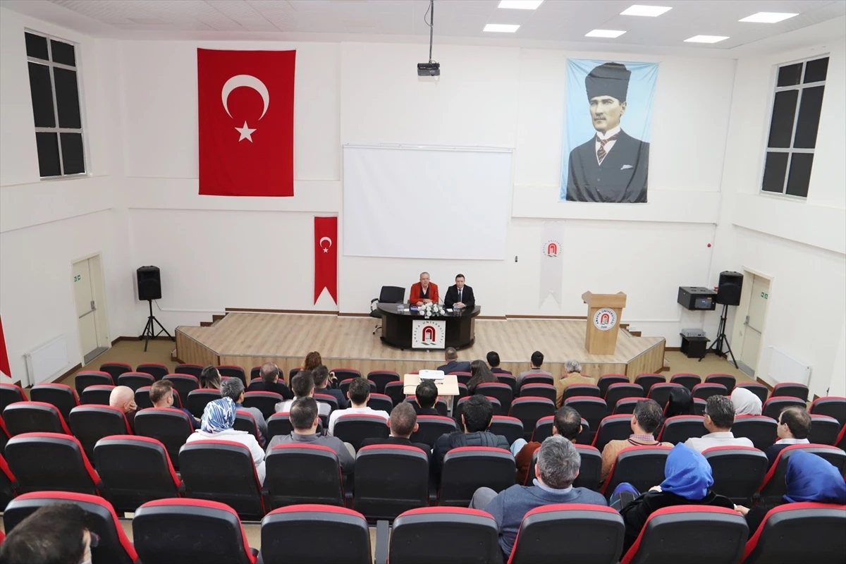 Amasya Üniversitesi Merzifon MYO Akademik Kurul Toplantısı Yapıldı